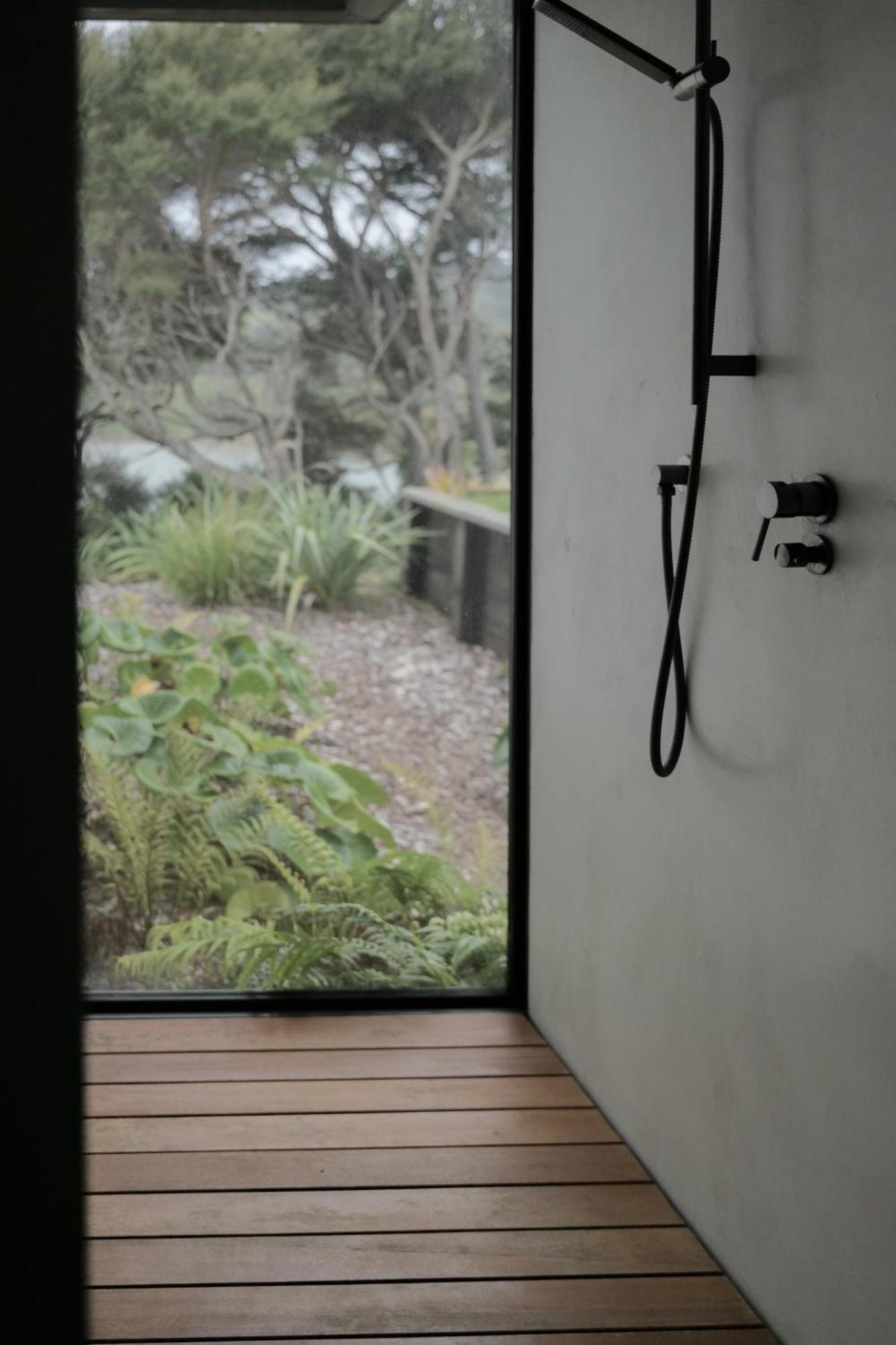 Sister'S Sanctuary Villa Raglan Exterior photo